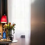 Hotel Nyx By Leonardo 4*
