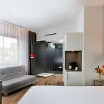 Hotel Nyx By Leonardo 4*