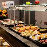 Nyx By Leonardo Bilbao