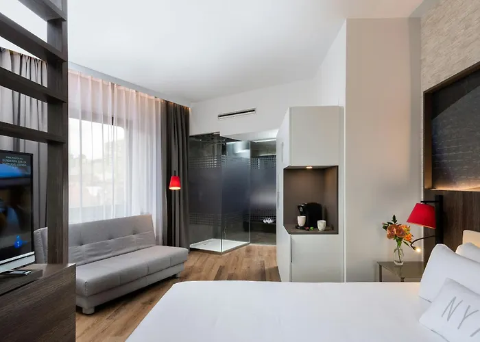 Hotell Nyx By Leonardo 4*